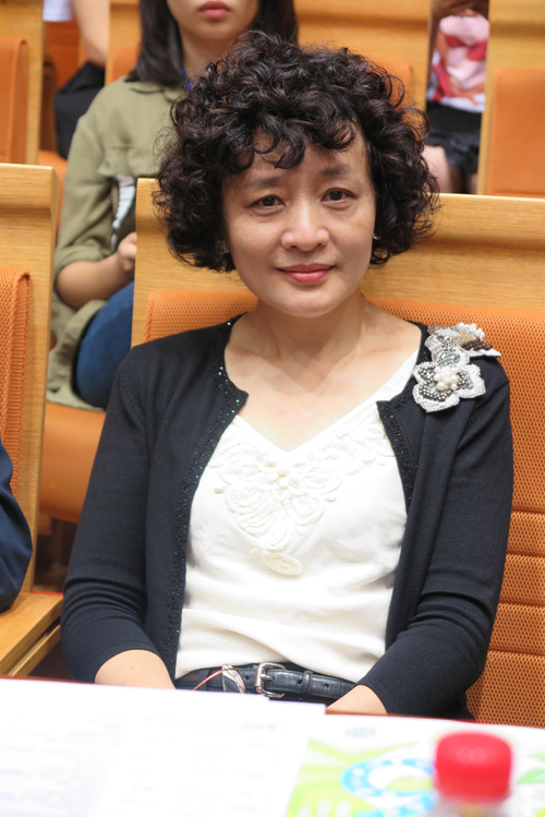 黄懿慧.jpg